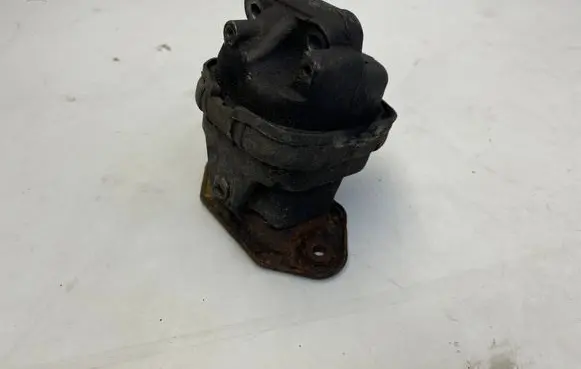Chrysler 300 - 300C Engine mount vacuum valve 
