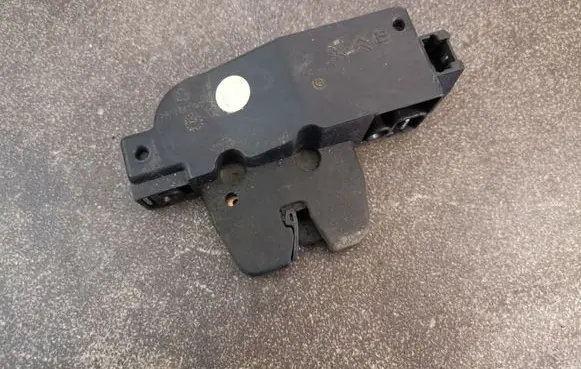 Peugeot 607 Tailgate/trunk/boot lock/catch/latch 9627816980