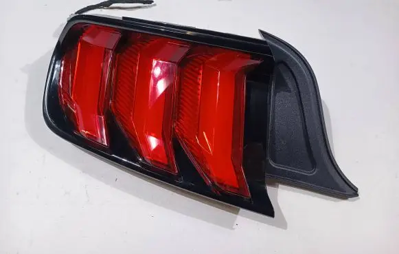 Ford Mustang VI Rear/tail lights JR3B13B505AG