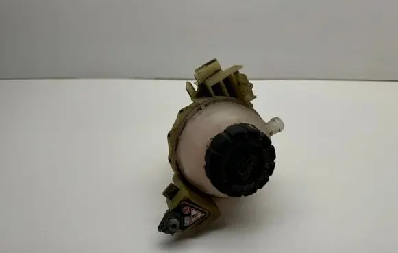 Mercedes-Benz GLC X253 C253 Coolant expansion tank/reservoir A2225000549