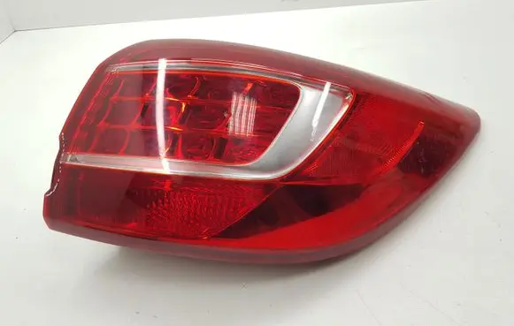KIA Sportage Rear/tail lights R924023W0
