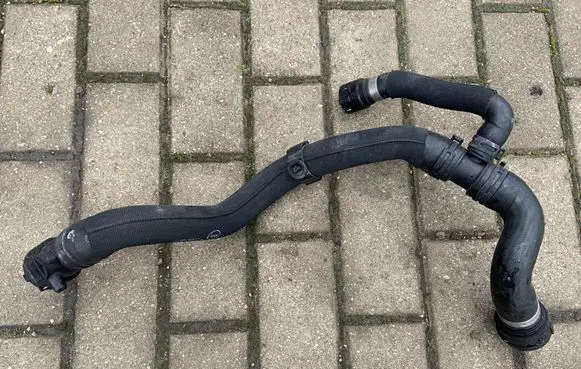 Audi A5 8T 8F Engine coolant pipe/hose 8K0121049M 8K0122293F