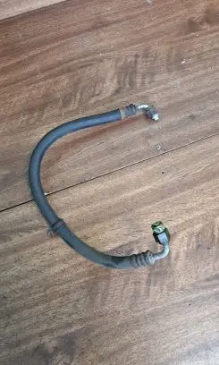 Volkswagen PASSAT B4 Air conditioning (A/C) pipe/hose