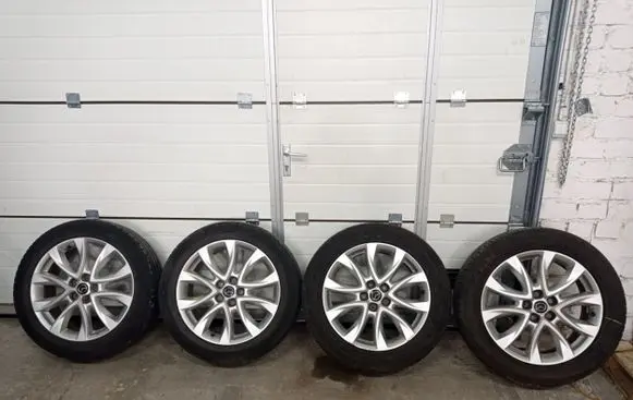R19 alloy rim