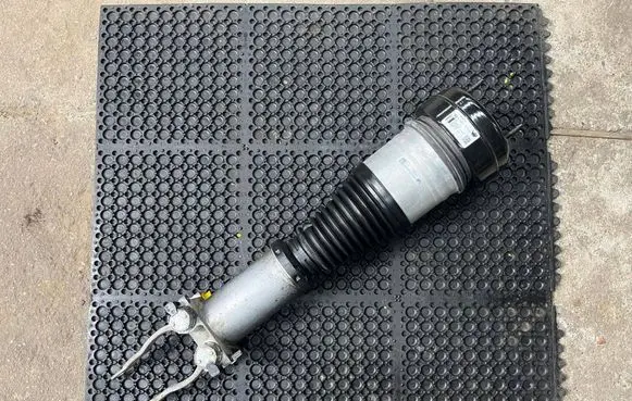 Mercedes-Benz GLS X167 Air suspension front shock absorber a1673206004