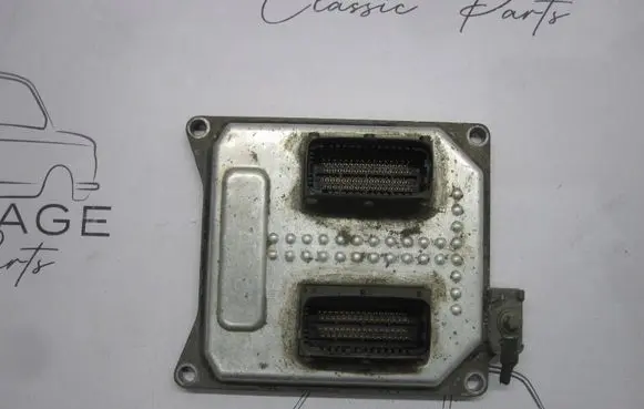Opel Astra J Engine control unit/module 55571558 5WK9464 02101222