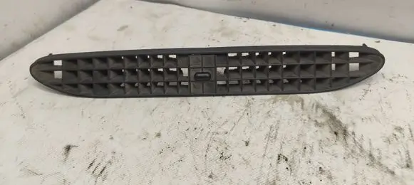 Audi A4 S4 B5 8D Dash center air vent grill 8D0819635A