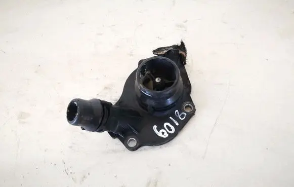 BMW 5 GT F07 Engine coolant pipe/hose 4107080