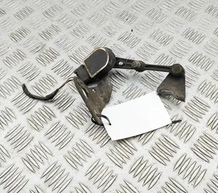 Mercedes-Benz CLA C117 X117 W117 Air suspension front height level sensor A0045429918