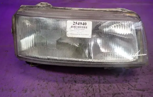 Volkswagen PASSAT B4 Headlight/headlamp 14197000R01