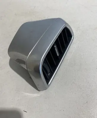 Porsche Cayenne (92A) Rear air vent grill 7P5819203B