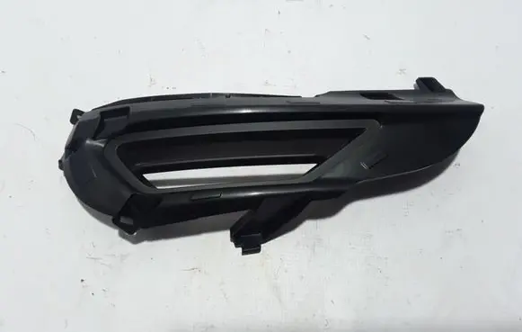 Volvo XC60 Front bumper lower grill 31455183