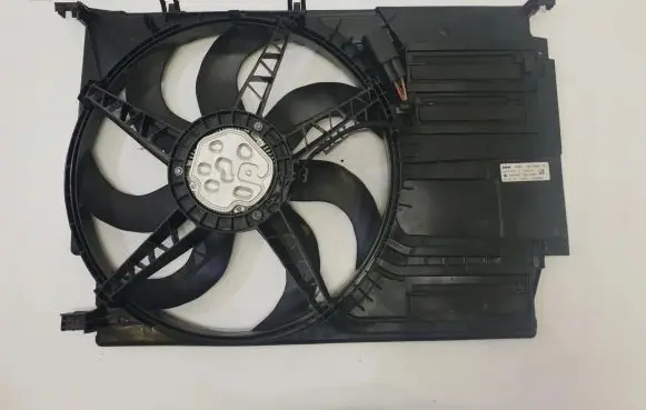BMW X1 F48 F49 Electric radiator cooling fan