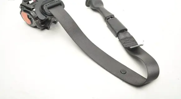 Opel Insignia B Front seatbelt 23464716