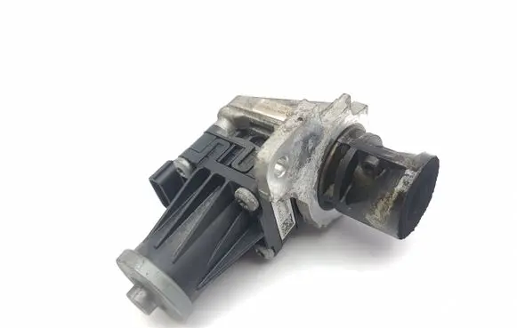 Infiniti Q30 EGR valve 7172RB2597