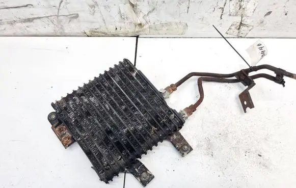 Engine oil radiator