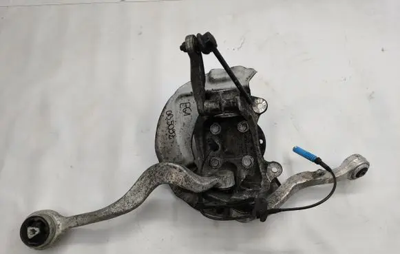 BMW 5 E60 E61 Front wheel hub spindle knuckle 9760954R