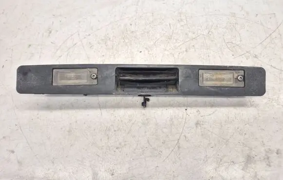 Volvo V70 Trunk door license plate light bar 9203101