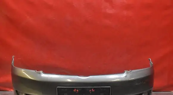 Toyota Corolla Verso E121 Front bumper