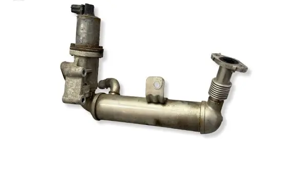 Hyundai i30 EGR valve cooler 284162A730