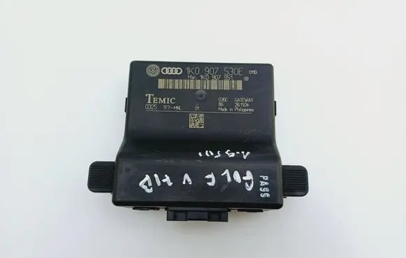 Volkswagen Golf V Gateway control module 1K0907530E
