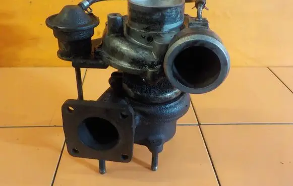 Jeep Cherokee III KJ Turbo 35242096F