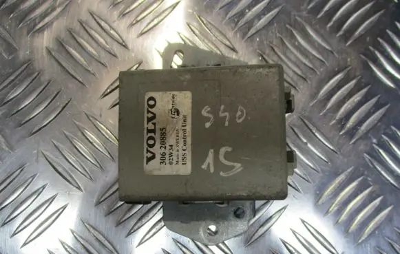 Volvo S40, V40 Door central lock control unit/module 30620885