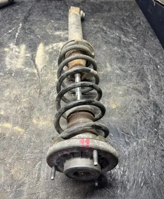 BMW 5 F10 F11 Rear shock absorber with coil spring 6789379 F10H544BLX 105413