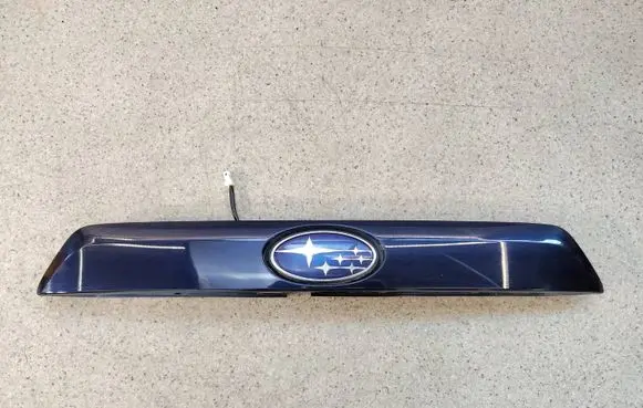 Subaru XV II Tailgate handle with camera 91111FL000