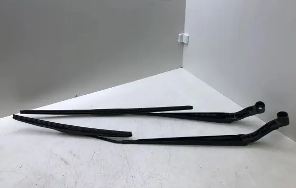 Nissan X-Trail T32 Headlight wiper blade set 