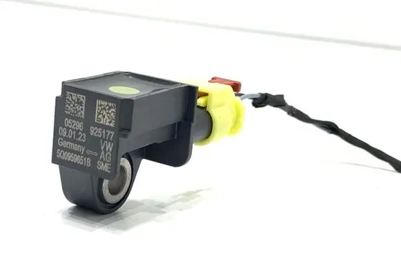 Skoda Superb B8 (3V) Airbag deployment crash/impact sensor 5Q0959651B