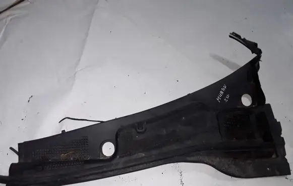 Nissan Murano Z50 Wiper trim 66863CA000 LA395311500