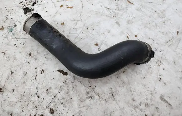 BMW 5 GT F07 Intercooler hose/pipe 7810615