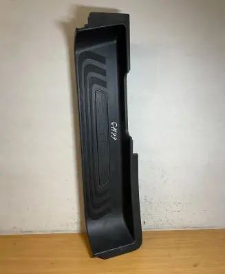 Mercedes-Benz Vito Viano W447 Front sill trim cover A4476801606 C1799
