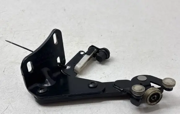 Volkswagen Caddy Sliding door lower roller guide/hinge 355MC187 2K0843397B