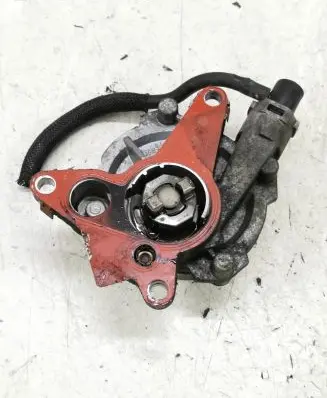 Nissan Primastar Vacuum pump 146502570R