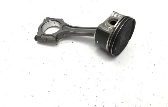 Piston with connecting rod