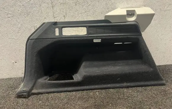 Volkswagen Touareg III Trunk/boot lower side trim panel 760867037C