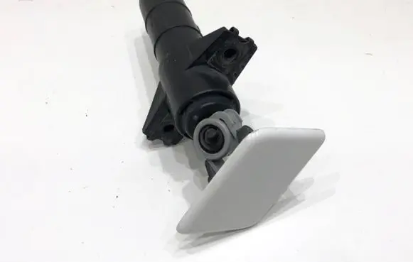 Hyundai i40 Headlight washer spray nozzle 986713V000
