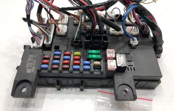 Mitsubishi Eclipse Cross Other control units/modules 8637B493