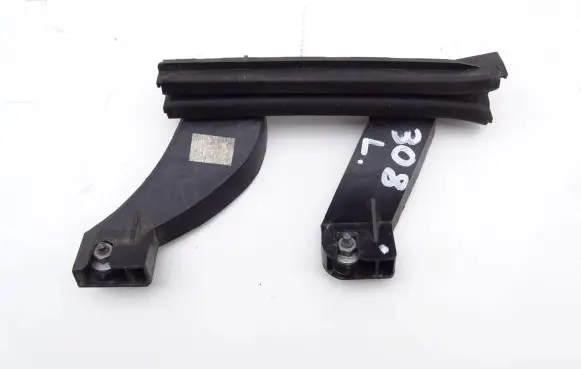 Peugeot 308 Door glass rail 9802146880