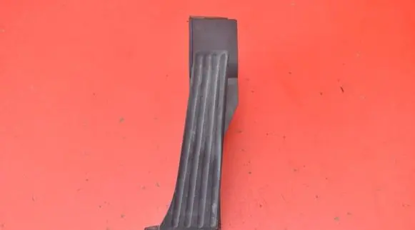 BMW X3 E83 Accelerator throttle pedal 6766931-02