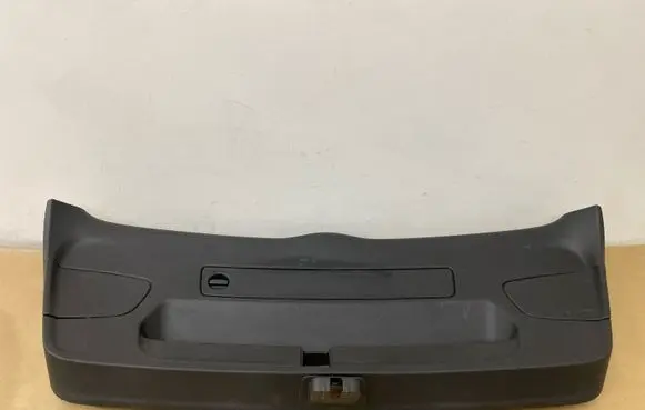 Audi A3 S3 8V Tailgate trim 8V3867979G