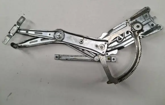 Opel Zafira B Front window lifting mechanism without motor