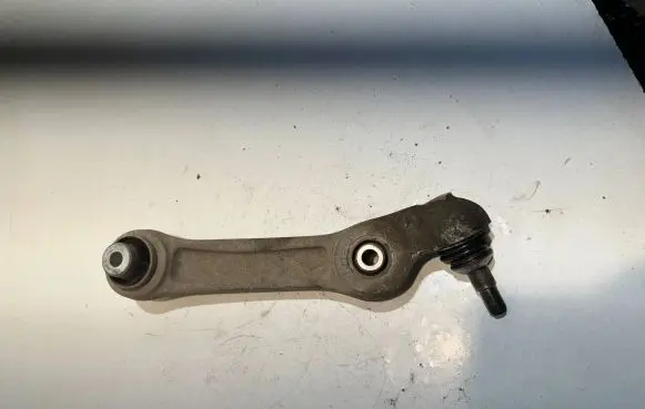 BMW 7 F01 F02 F03 F04 Front lower control arm/wishbone