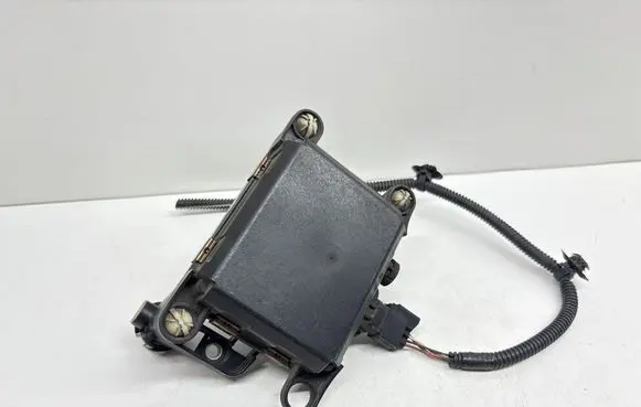 Peugeot 3008 I Distronic sensor radar 9673046780 6PZ00993701 9673171780