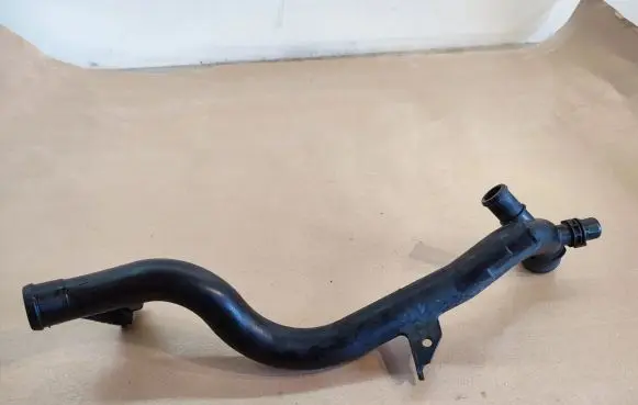 Audi A4 S4 B8 8K Air intake hose/pipe 03L121071C