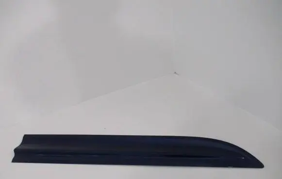 Porsche Macan (95B) Front door trim (molding) 95B8378901R