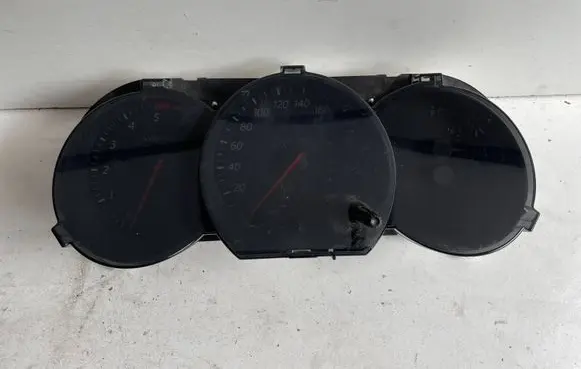 Suzuki Grand Vitara II Speedometer (instrument cluster) 34110