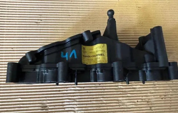 Volkswagen Phaeton Intake manifold 059129711T 48572 2900310759